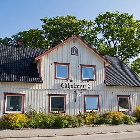 Pensionat Ekholmen Vessigebro Экстерьер фото